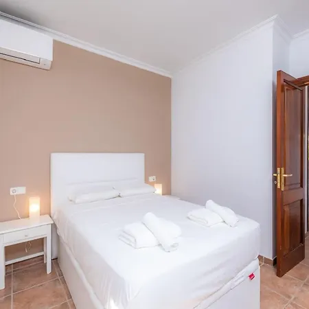 1 Bedroom Home, Picafort *